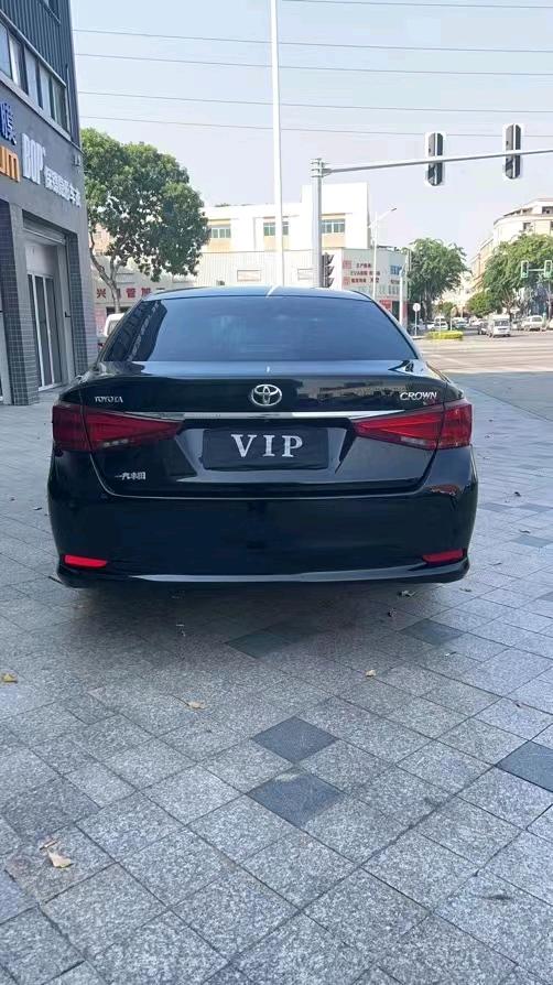 东莞16年丰田皇冠9