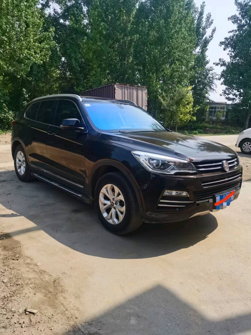 保定17年汉腾汽车X72