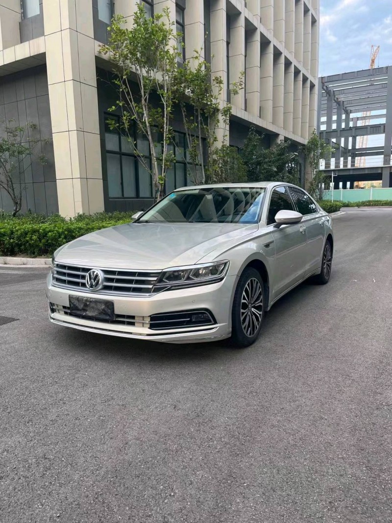 徐州18年大众辉昂2