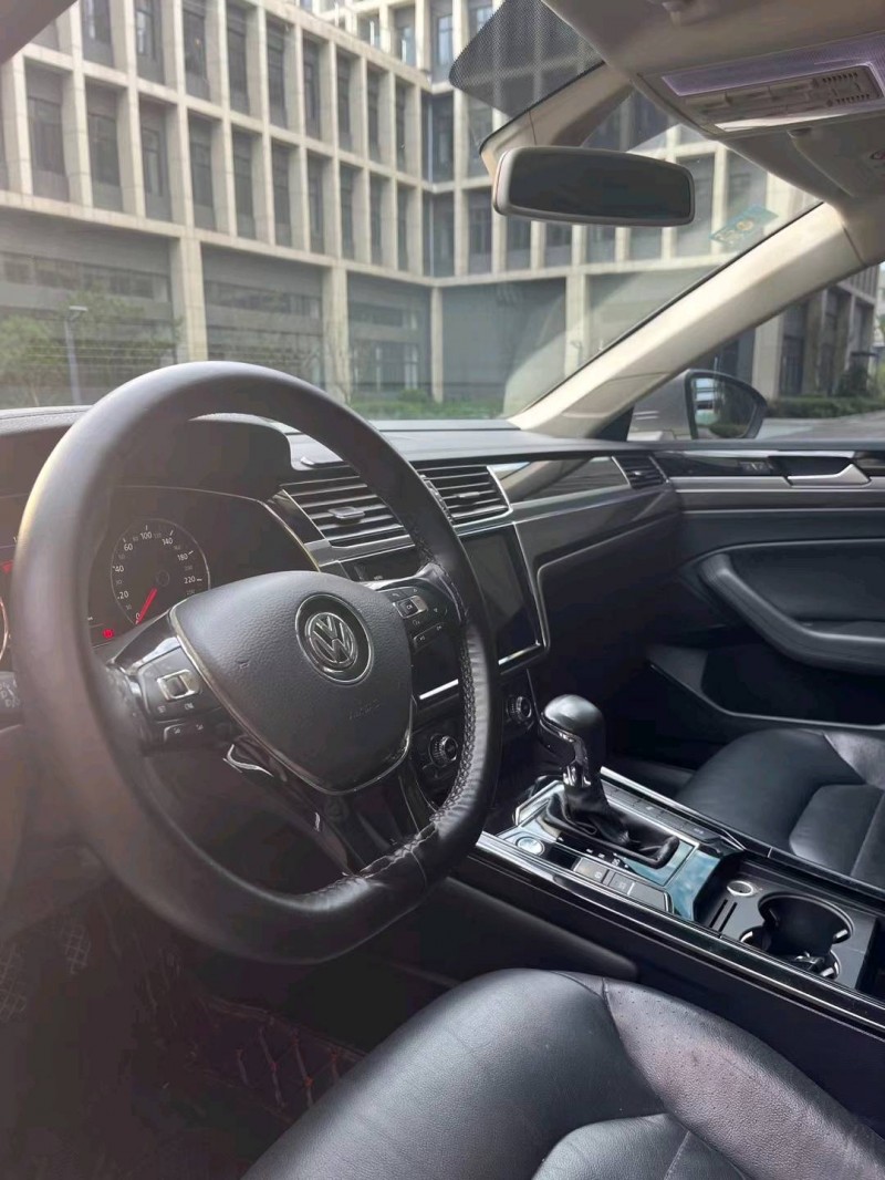 徐州18年大众辉昂6