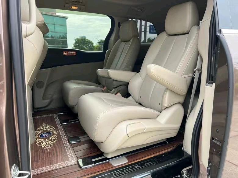 盐城19年别克GL86