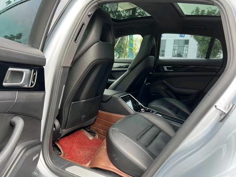 盐城18年保时捷帕拉梅拉4