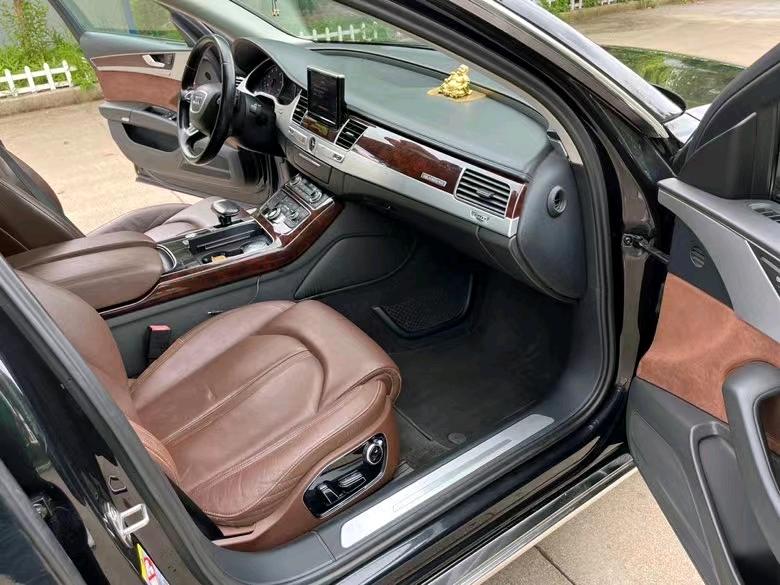 盐城12年奥迪A8L7