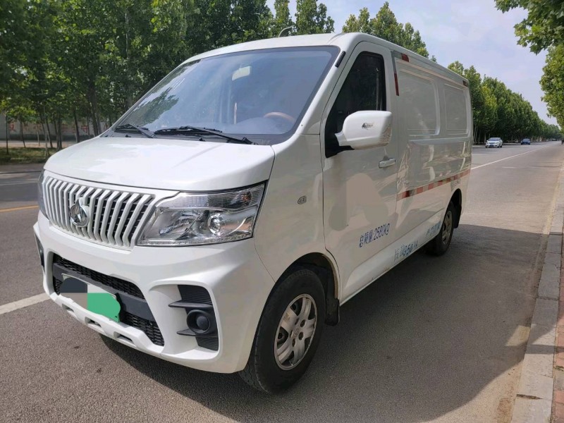 济南22年长安汽车睿行2