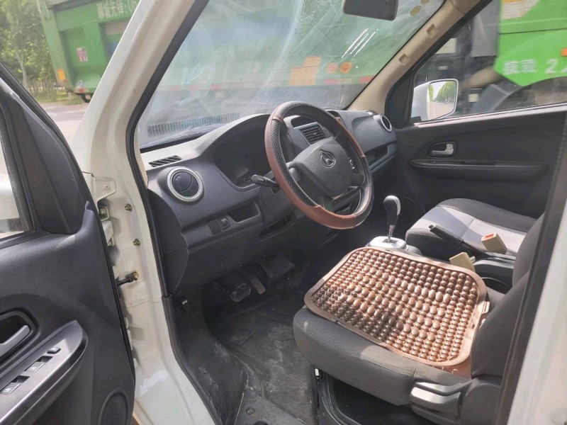 济南22年长安汽车睿行4