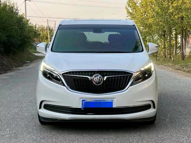 青岛18年别克GL81