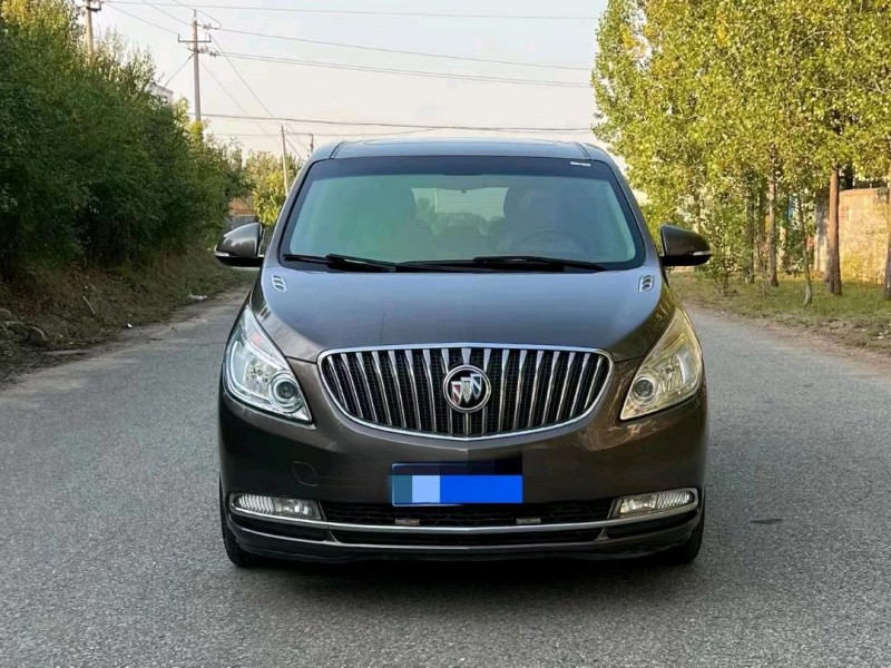 青岛15年别克GL81