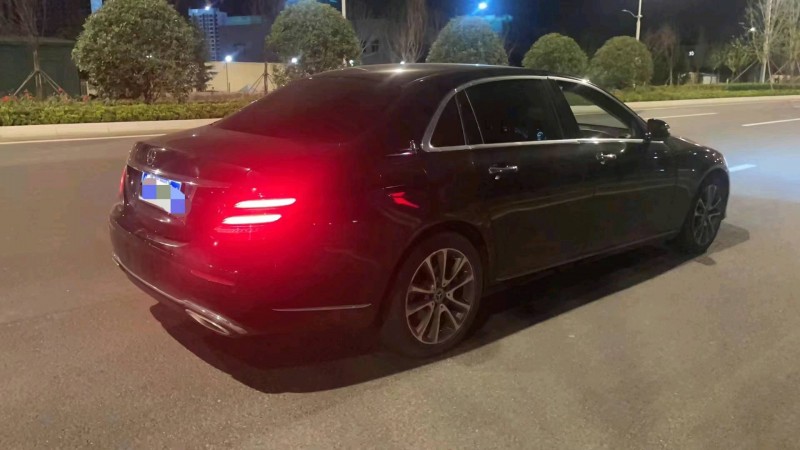 枣庄17年奔驰E4