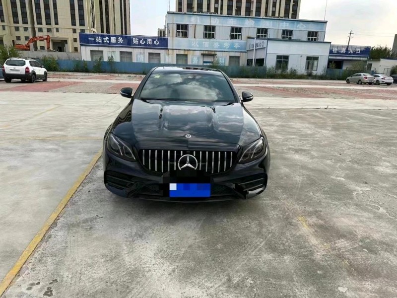 东营17年奔驰E1