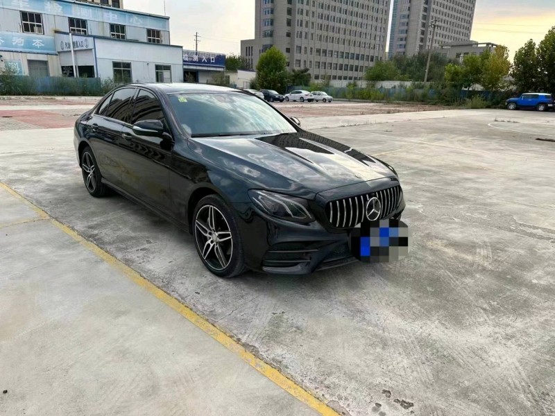 东营17年奔驰E3