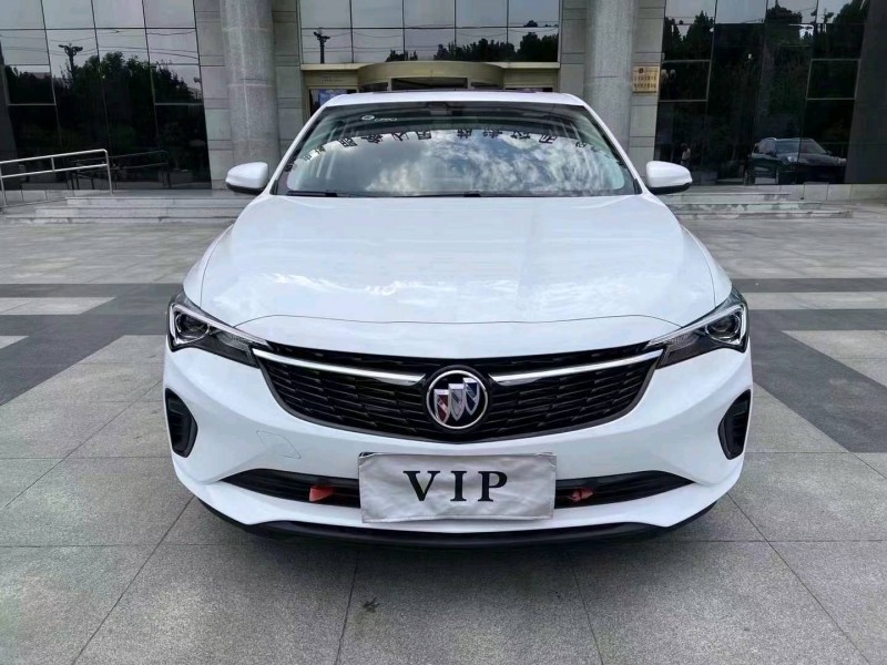 枣庄22年别克威朗1