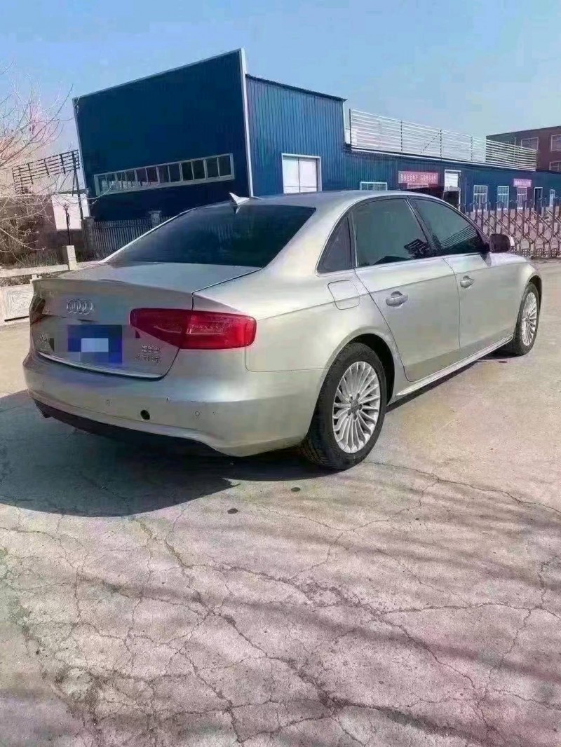 济宁16年奥迪A4L4
