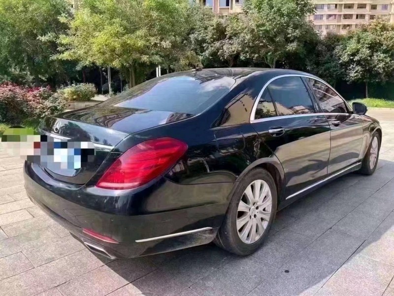 济宁13年奔驰S6