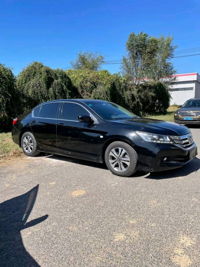 沈阳15年本田雅阁6