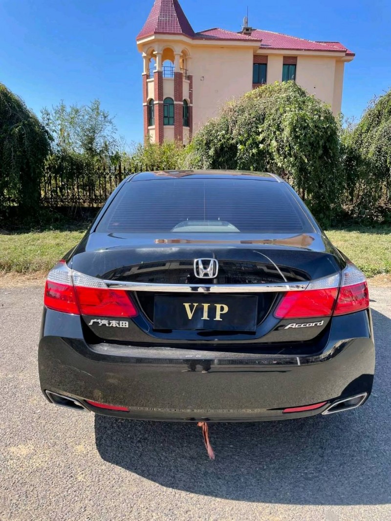 沈阳15年本田雅阁4