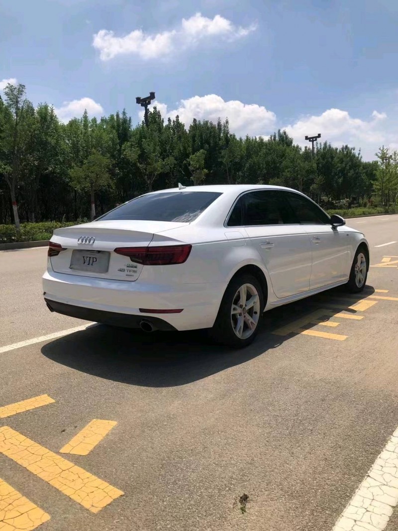 枣庄17年奥迪A4L8