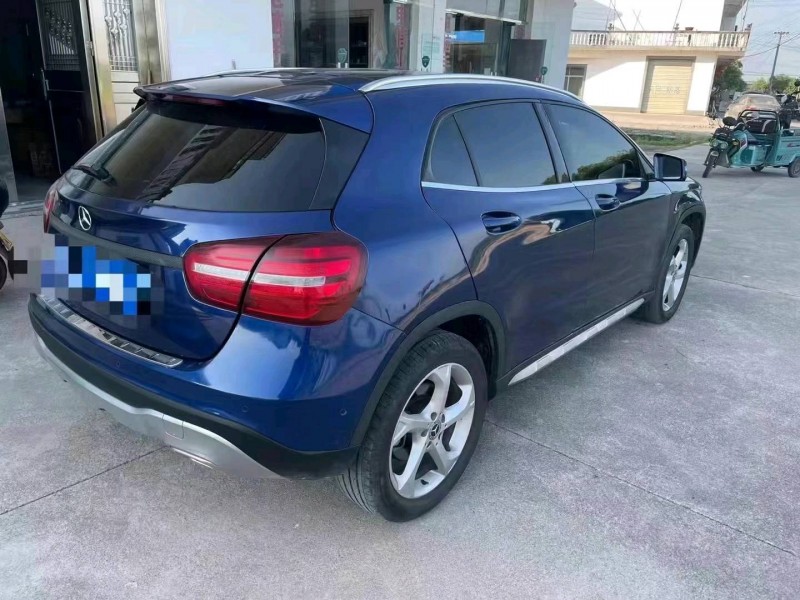 宜春18年奔驰GLA4