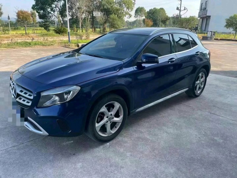 宜春18年奔驰GLA9