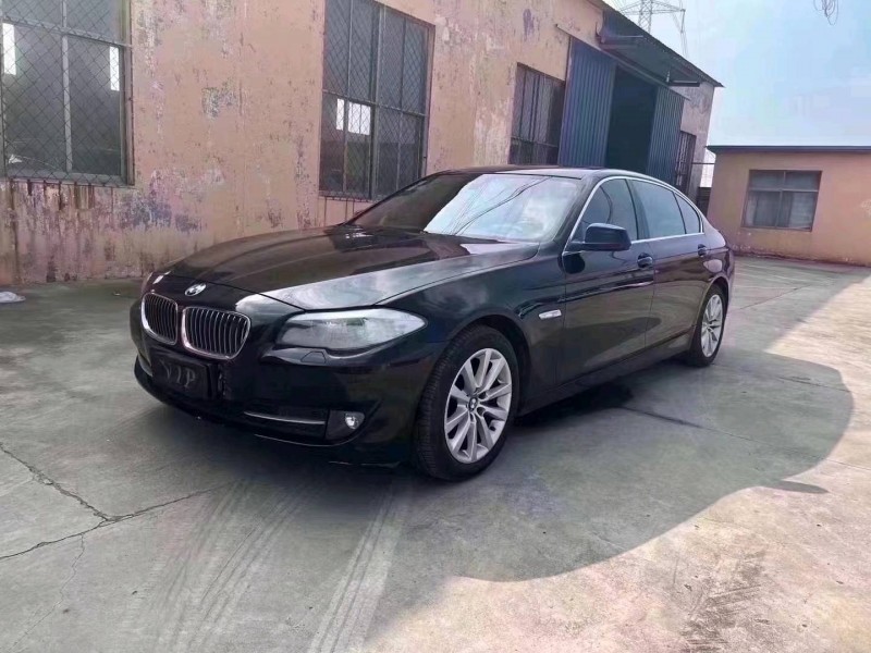 济宁13年宝马5系3