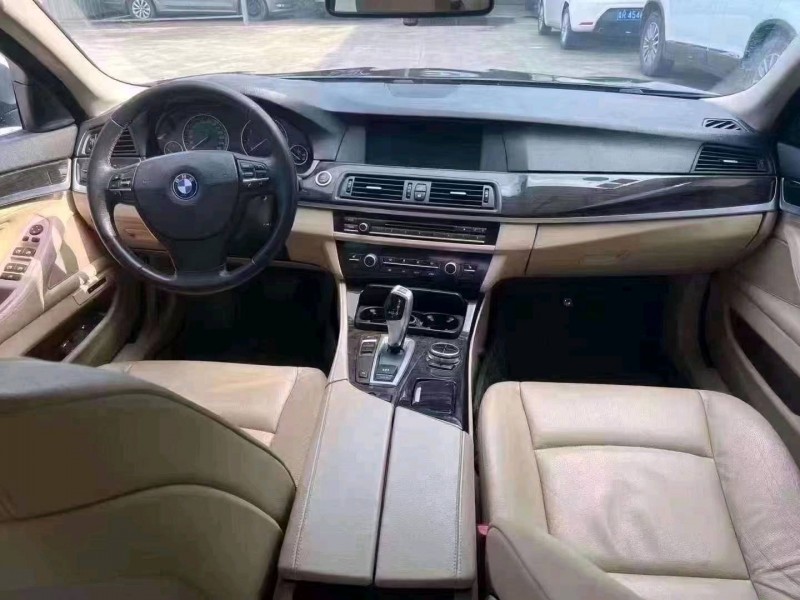 济宁13年宝马5系7