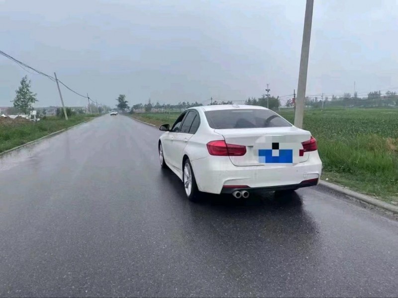 北京18年宝马3系3