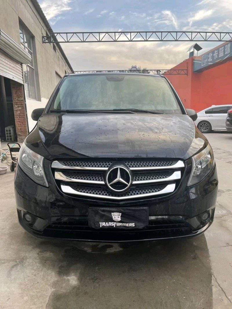 石家庄17年奔驰威霆1