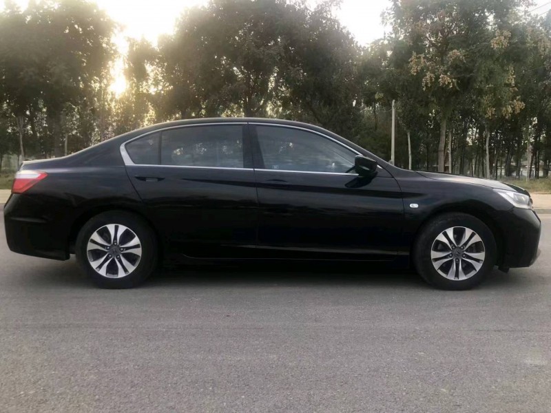 保定15年本田雅阁3