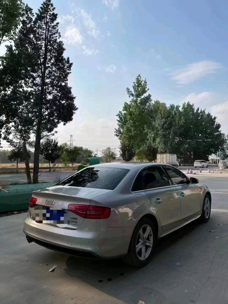 北京15年奥迪A4L3