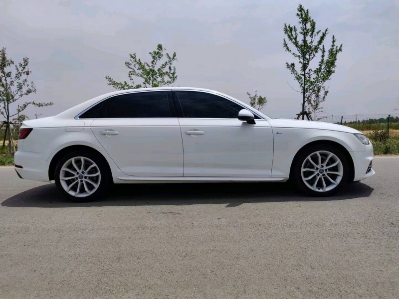 徐州18年奥迪A4L7