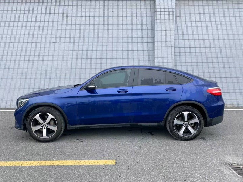 广州19年奔驰GLC5