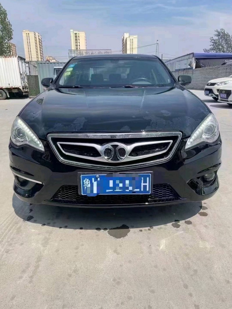 北京15年北汽绅宝D701