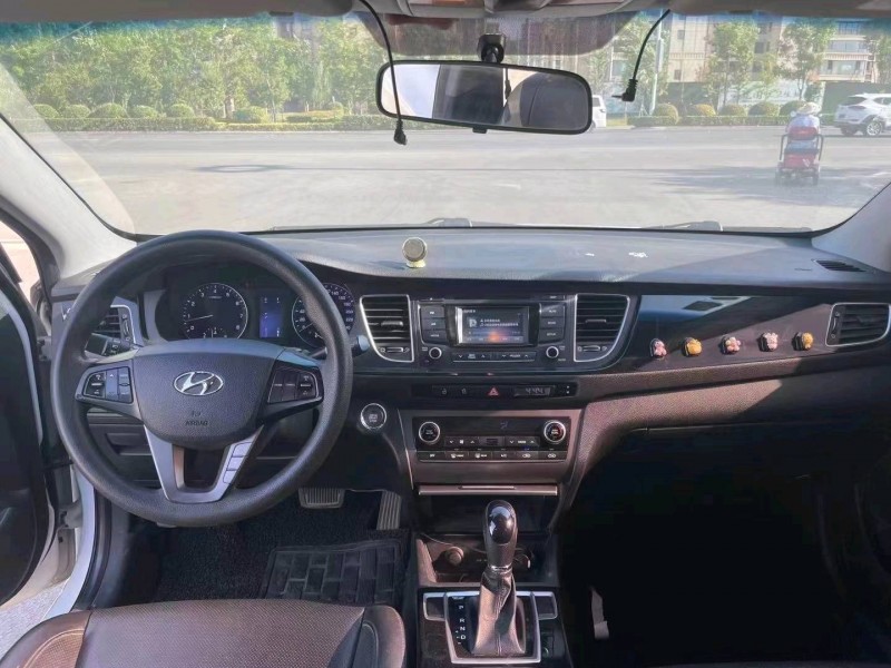 徐州14年现代名图2