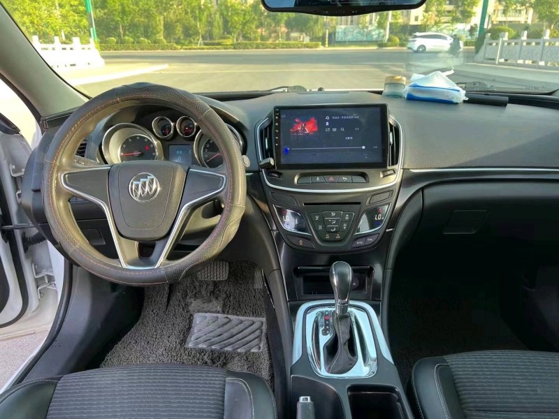 徐州16年别克君威1