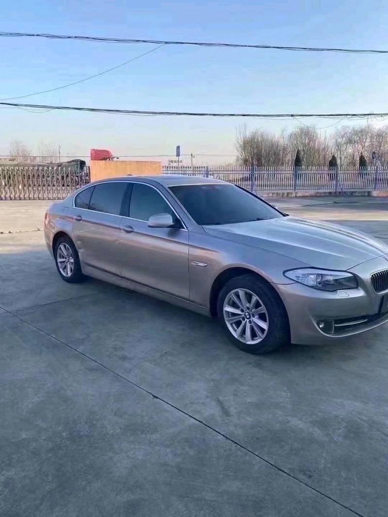 济宁13年宝马5系3