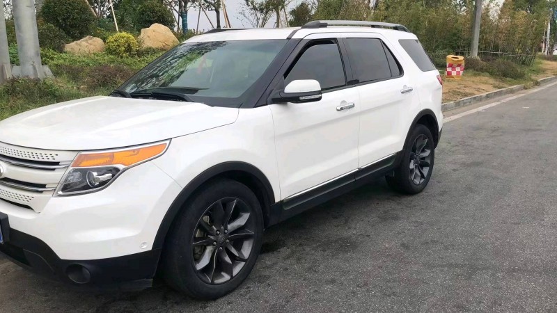 宜春13年福特探险者9