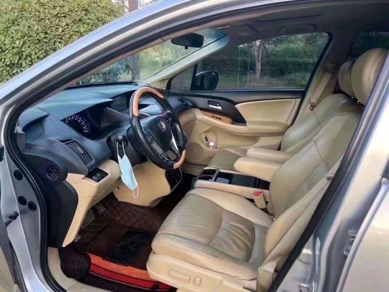 济宁12年本田奥德赛8