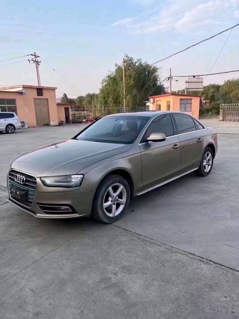 济宁14年奥迪A4L6