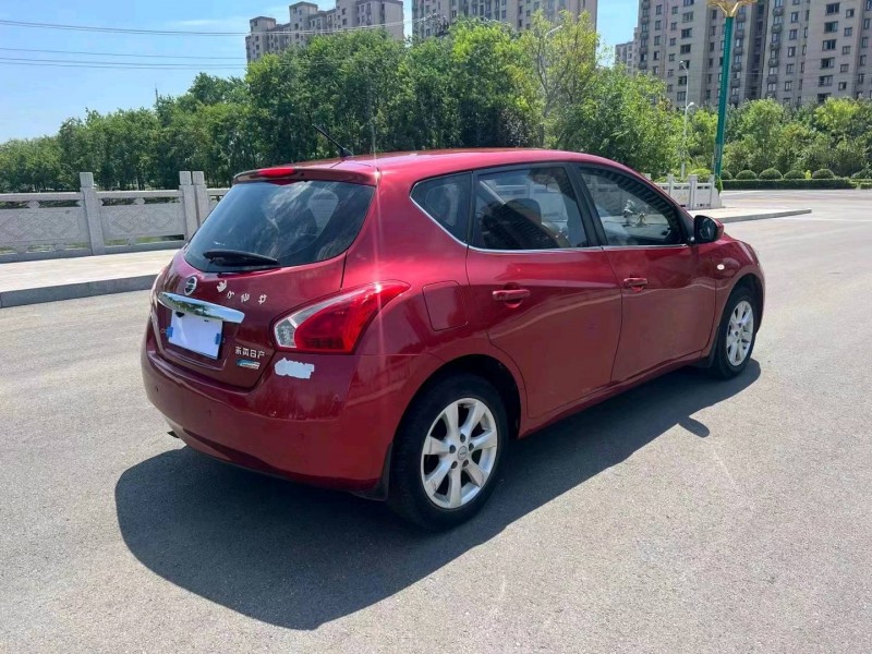 徐州16年日产骐达6