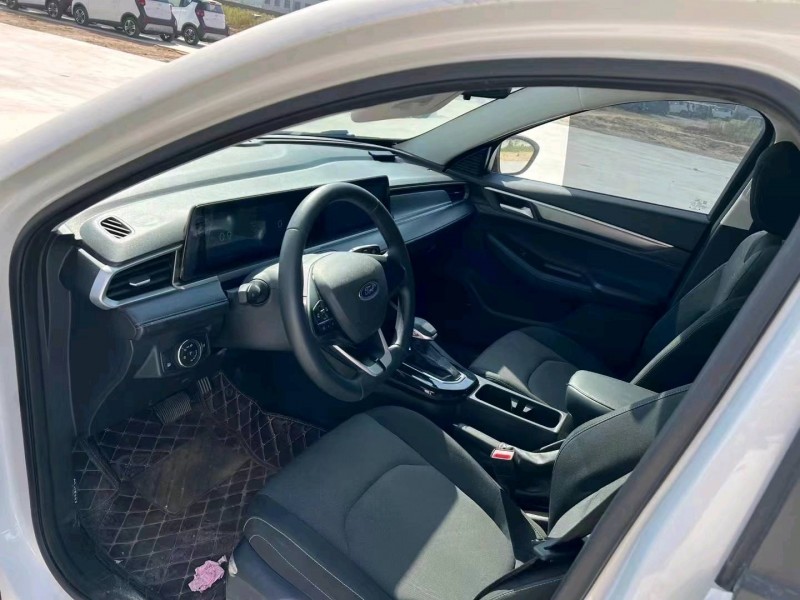 枣庄21年福特福睿斯7