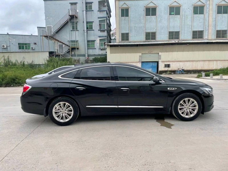 东莞17年别克君越6