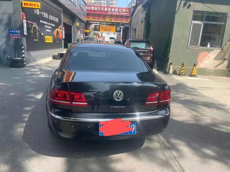 东营14年大众辉腾7