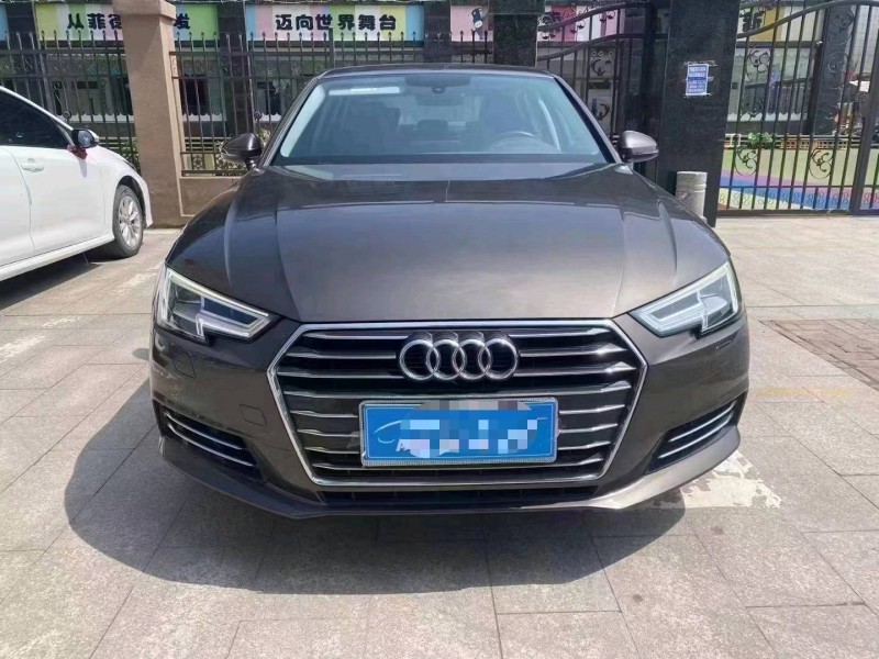 沈阳17年奥迪A4L1