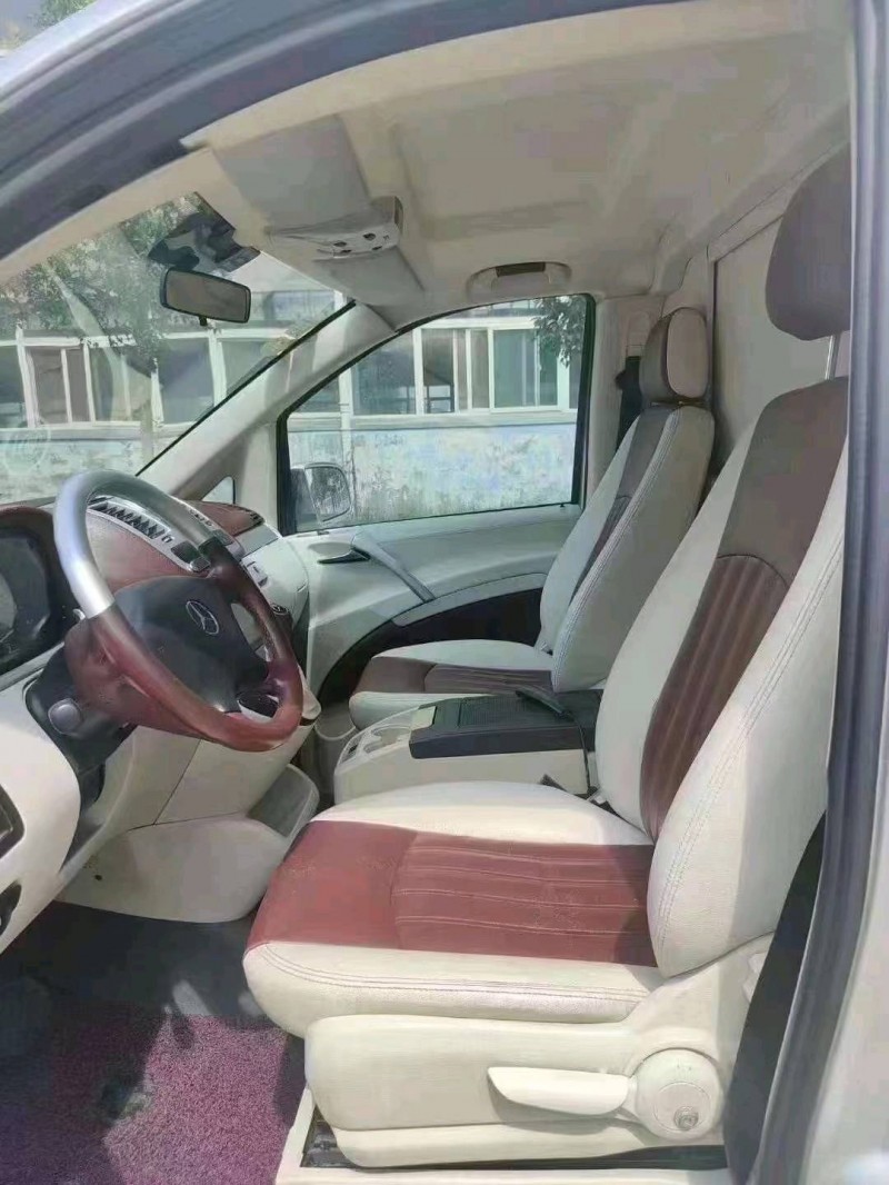 烟台14年奔驰威霆8