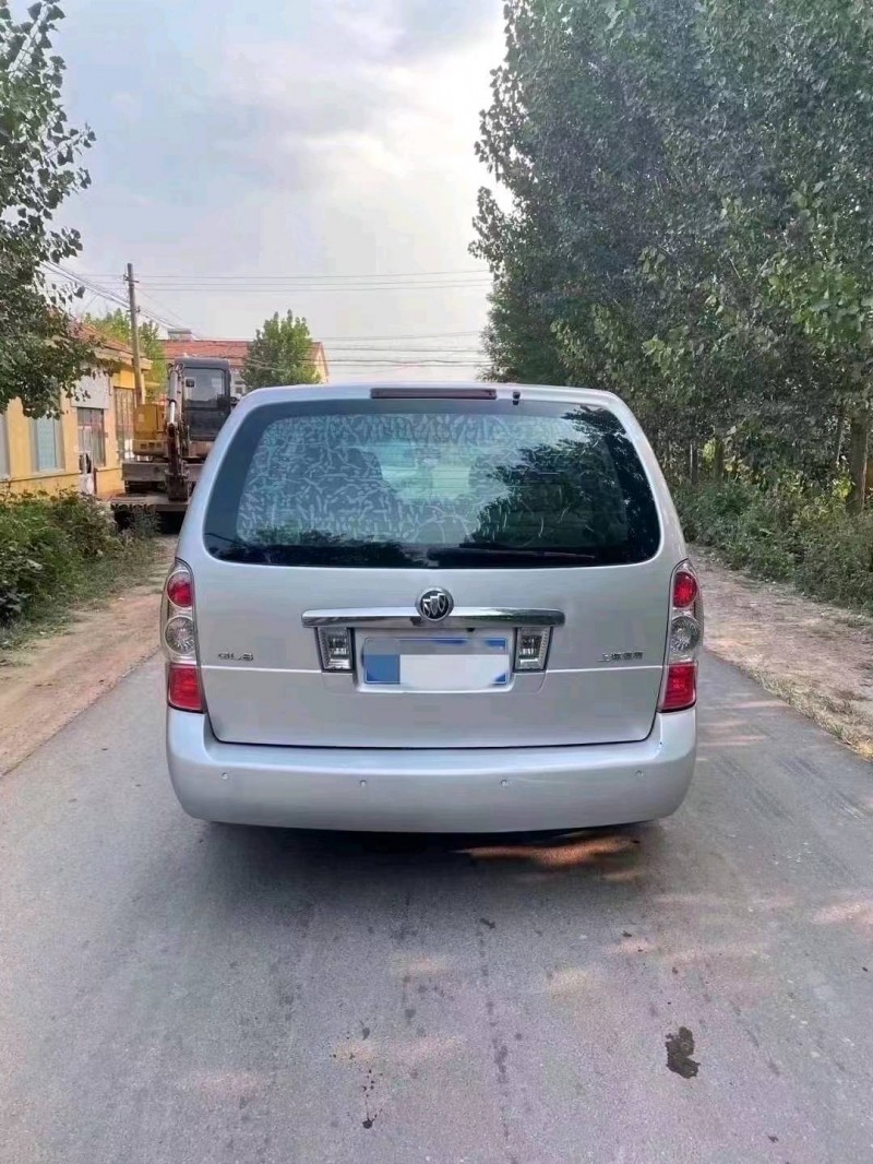 烟台12年别克GL86