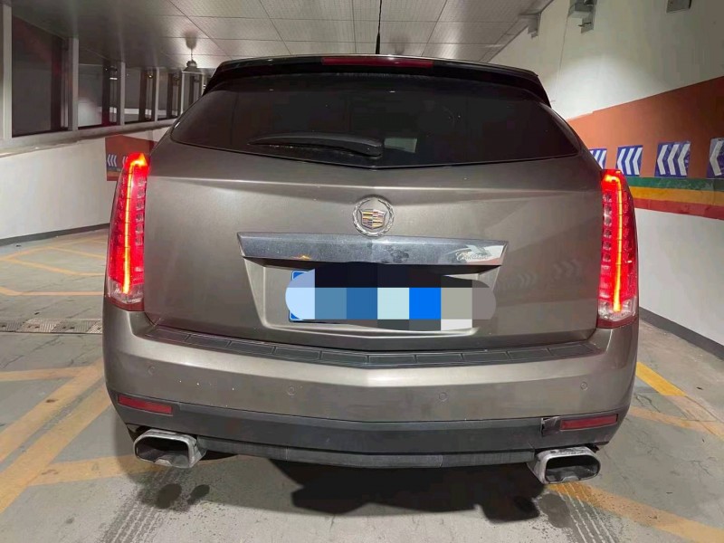 重庆12年凯迪拉克SRX6