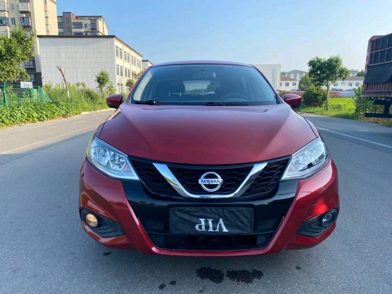 徐州17年日产骐达9