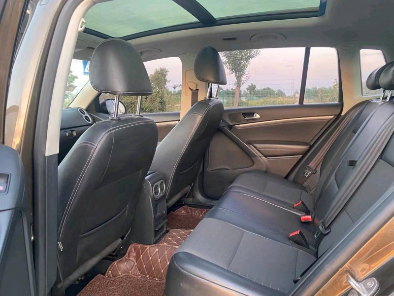 徐州16年大众途观5