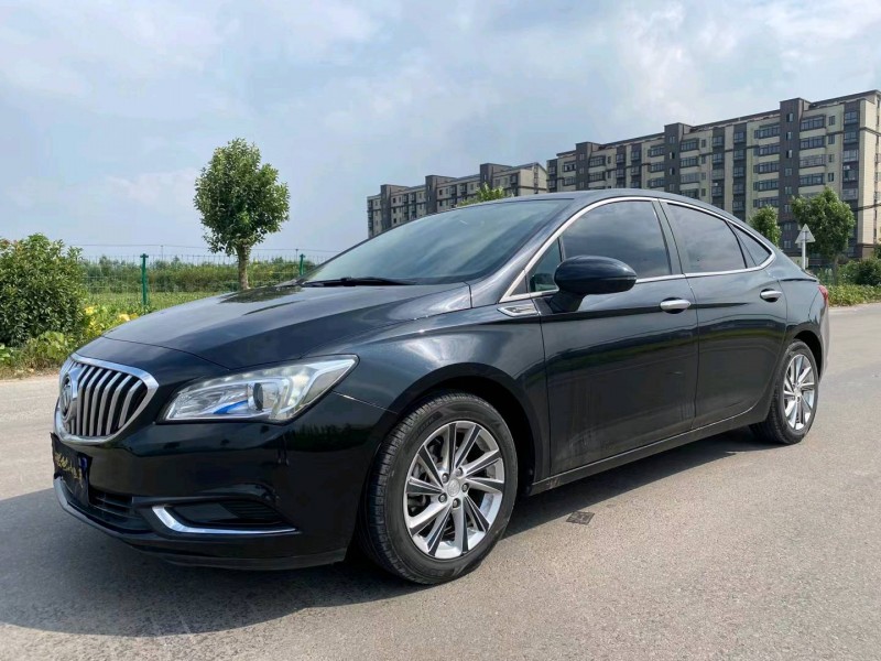 徐州17年别克威朗2