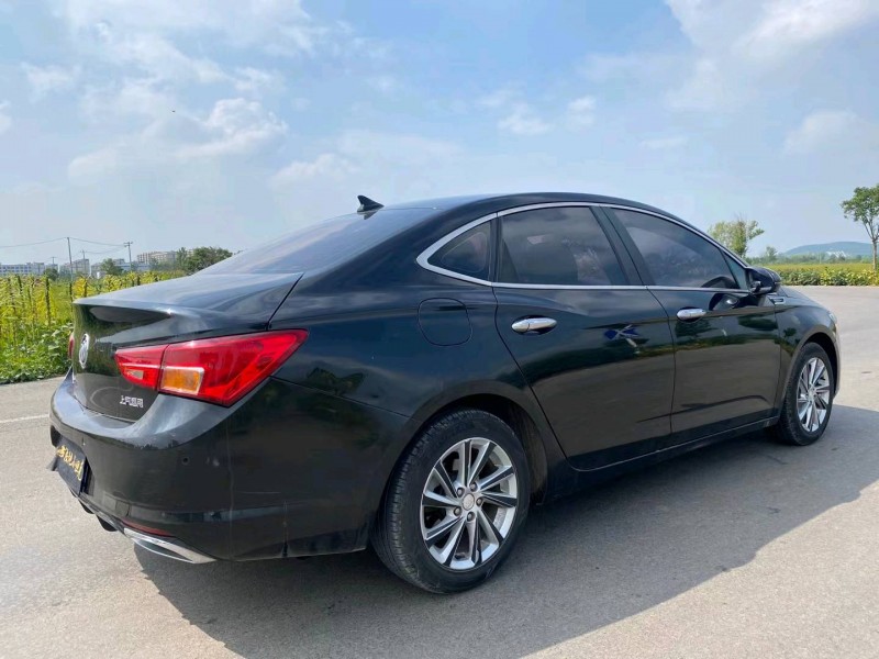 徐州17年别克威朗7