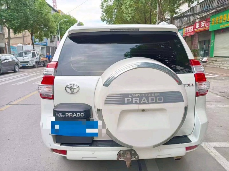 北京15年丰田普拉多5